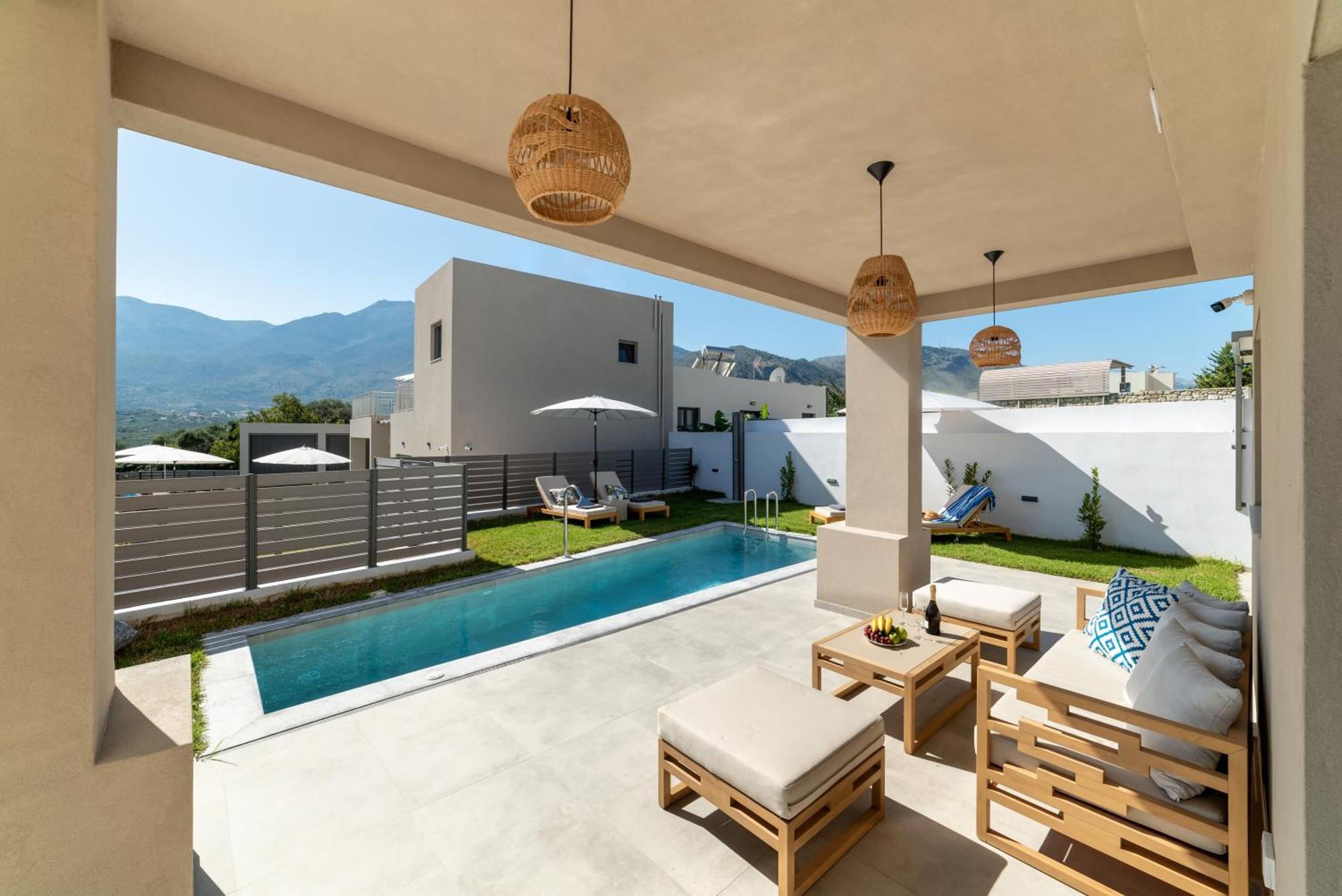 Villa Ks Luxury Heated Pools *