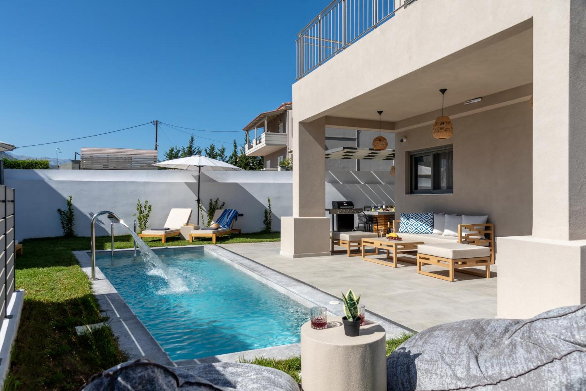 Ks Luxury Heated Pools
