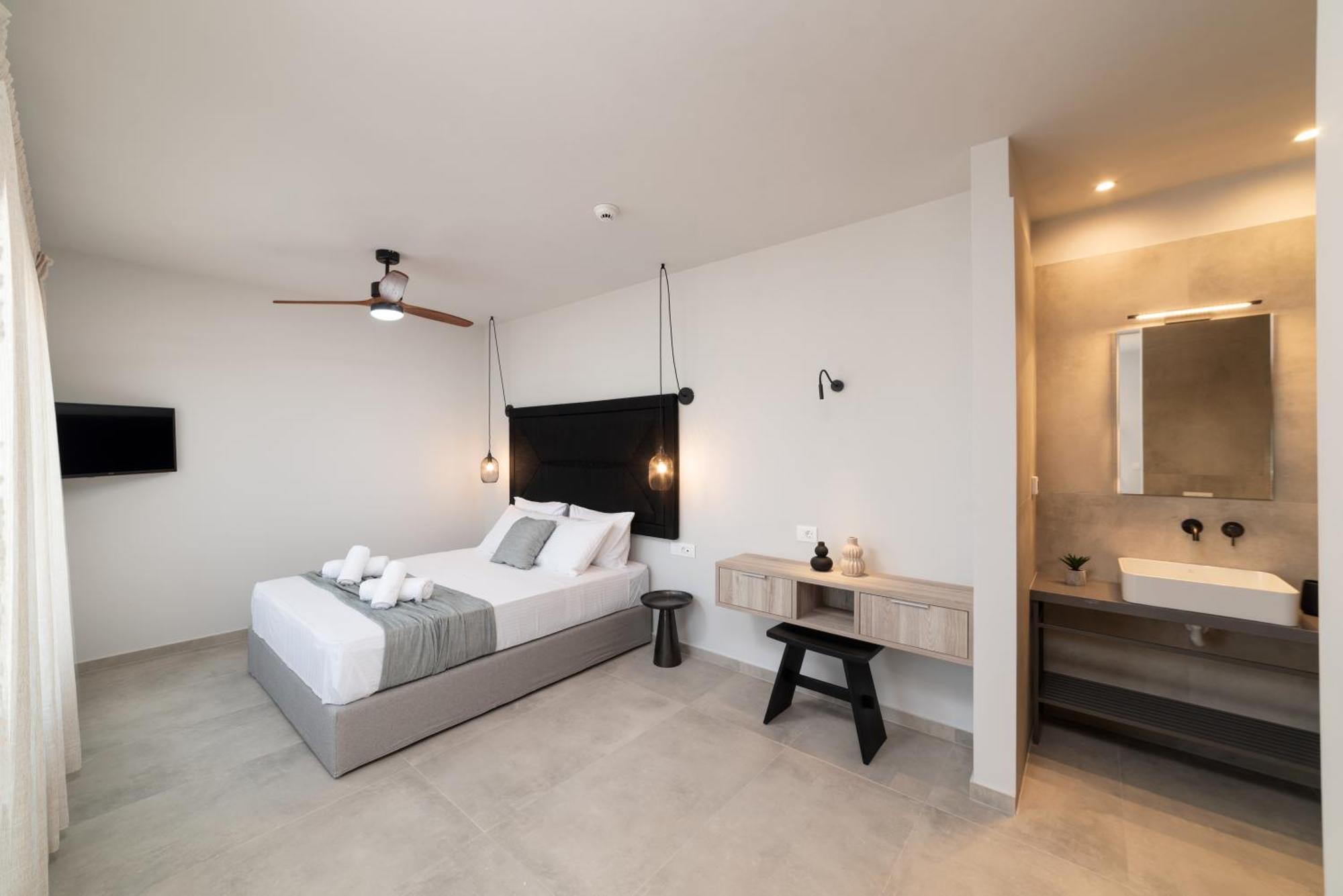 Ks Luxury Heated Pools Vila *